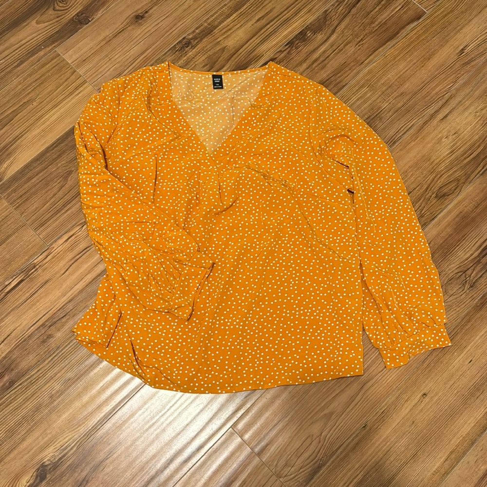 SHEIN Blouse